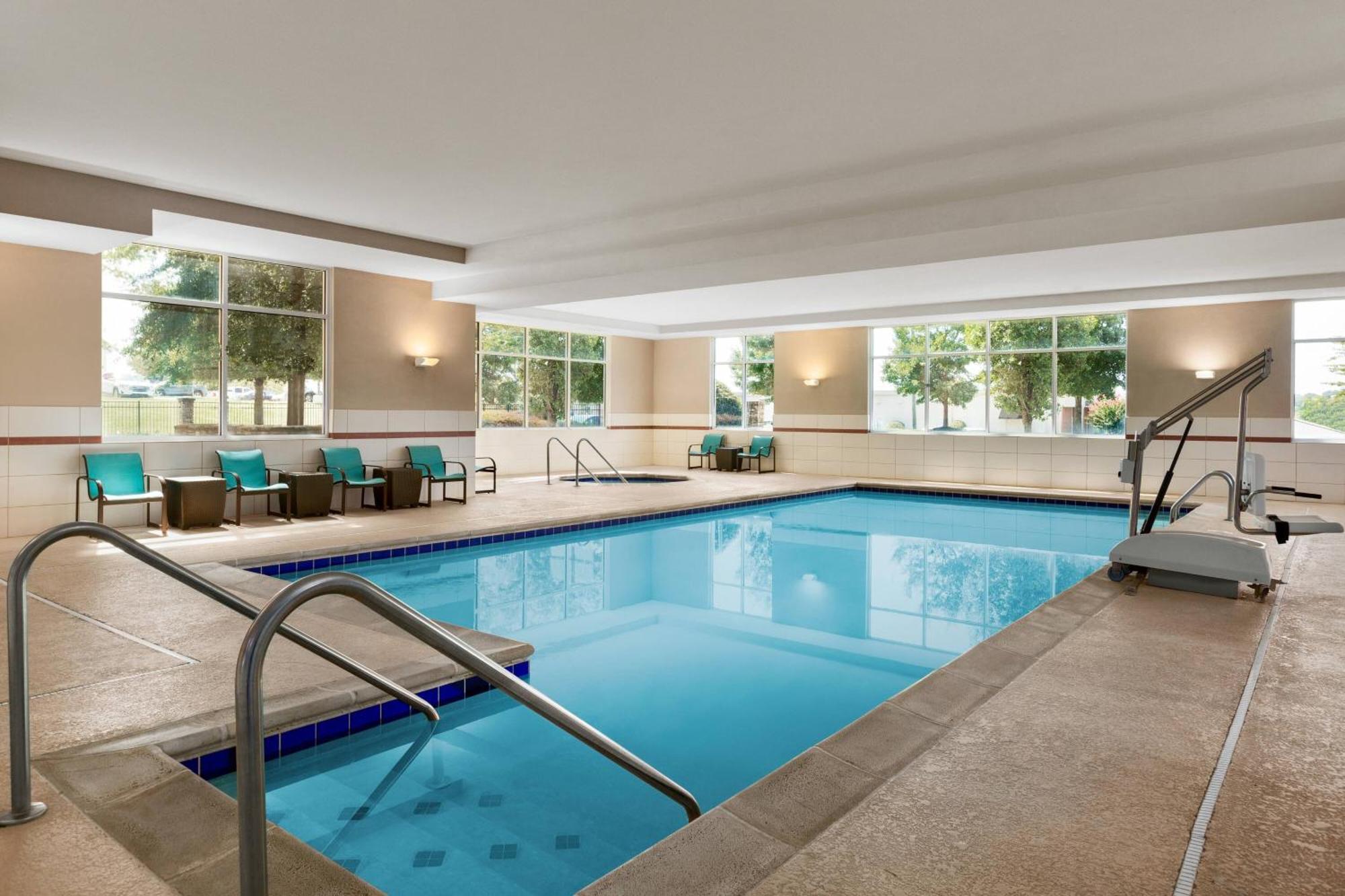 Residence Inn Chattanooga Near Hamilton Place מראה חיצוני תמונה